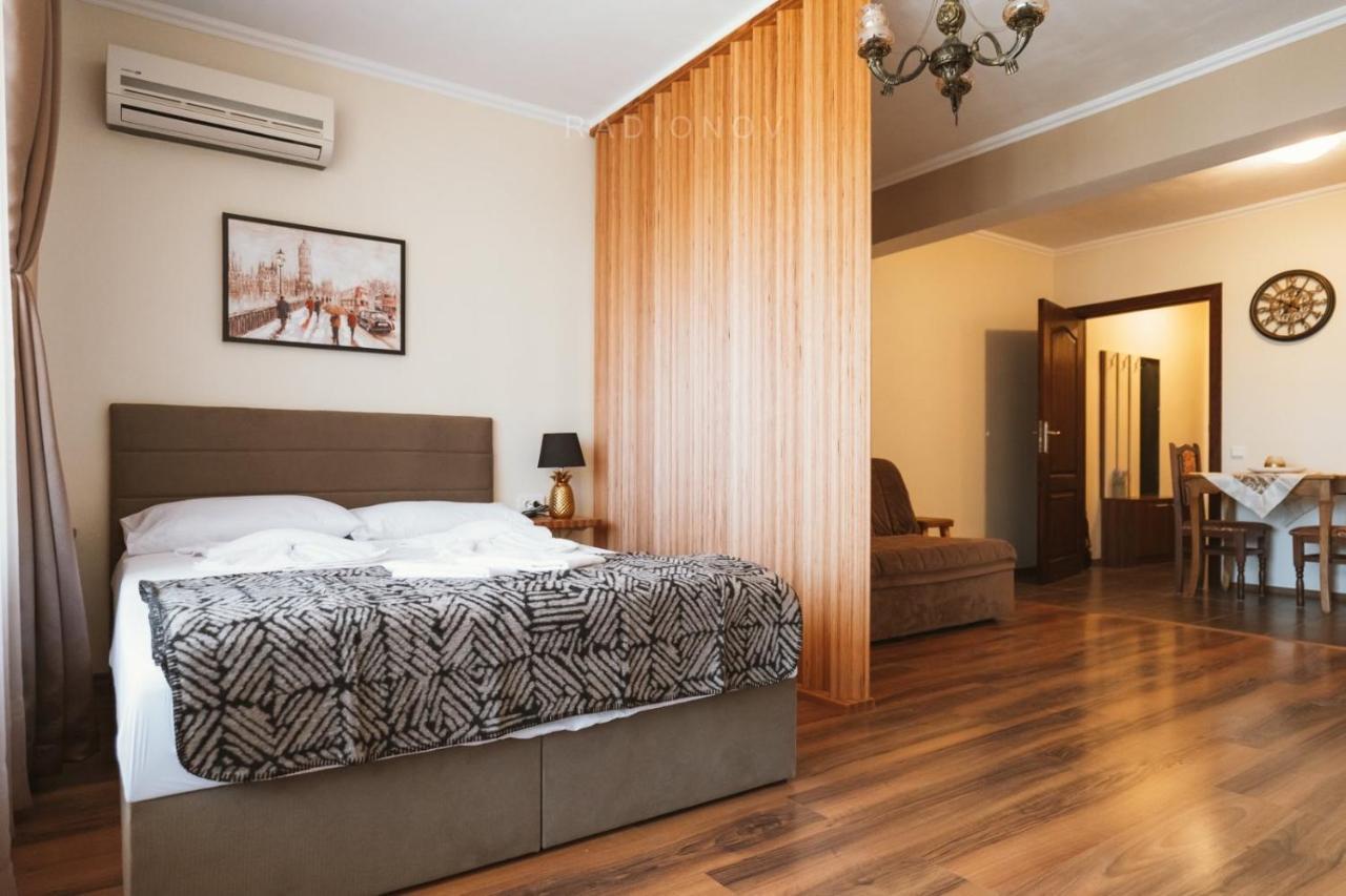 סוזופול Apartment 7 And Studio 2 Quietly And Peaceful Place To Relax מראה חיצוני תמונה