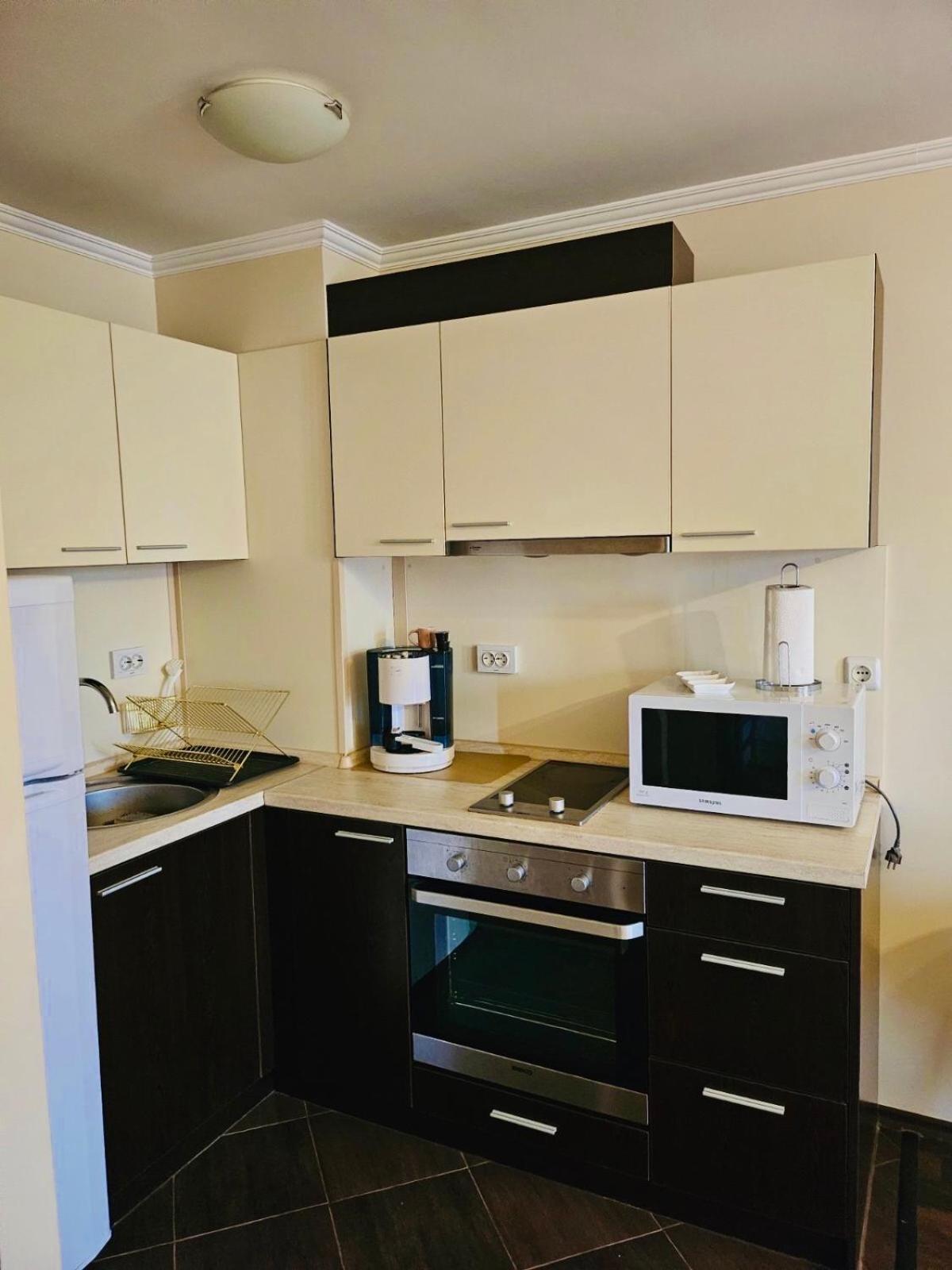 סוזופול Apartment 7 And Studio 2 Quietly And Peaceful Place To Relax מראה חיצוני תמונה