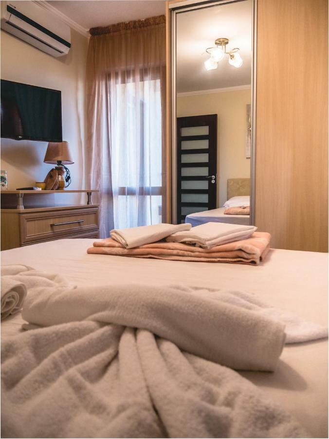 סוזופול Apartment 7 And Studio 2 Quietly And Peaceful Place To Relax מראה חיצוני תמונה