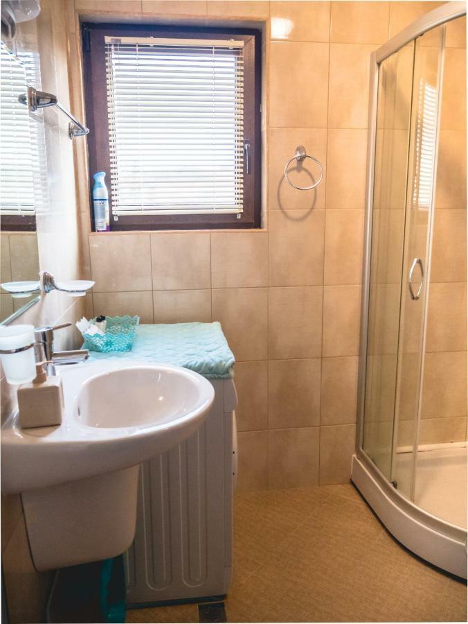 סוזופול Apartment 7 And Studio 2 Quietly And Peaceful Place To Relax מראה חיצוני תמונה
